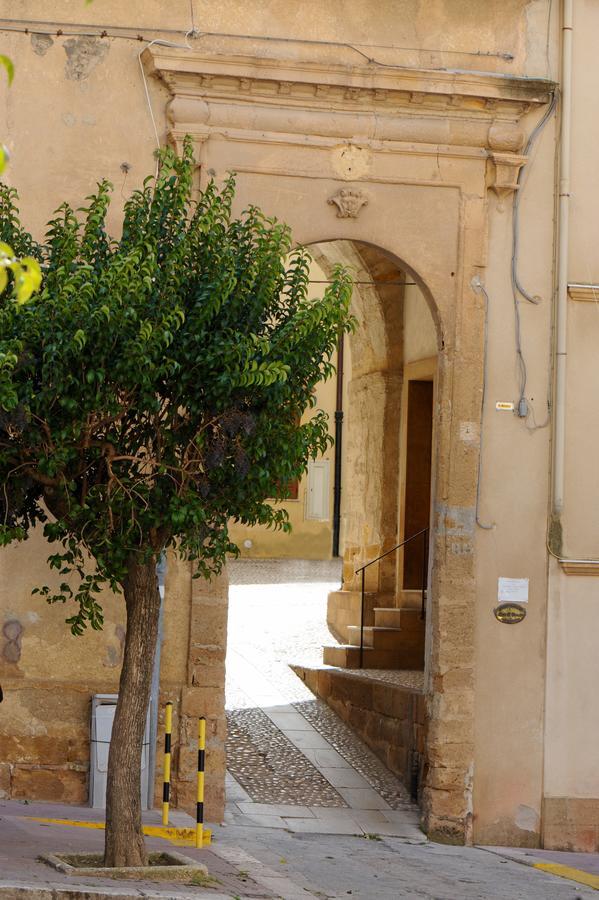 Il Cortile Del Marchese Beccadelli Bed and Breakfast Sambuca di Sicilia Exterior foto