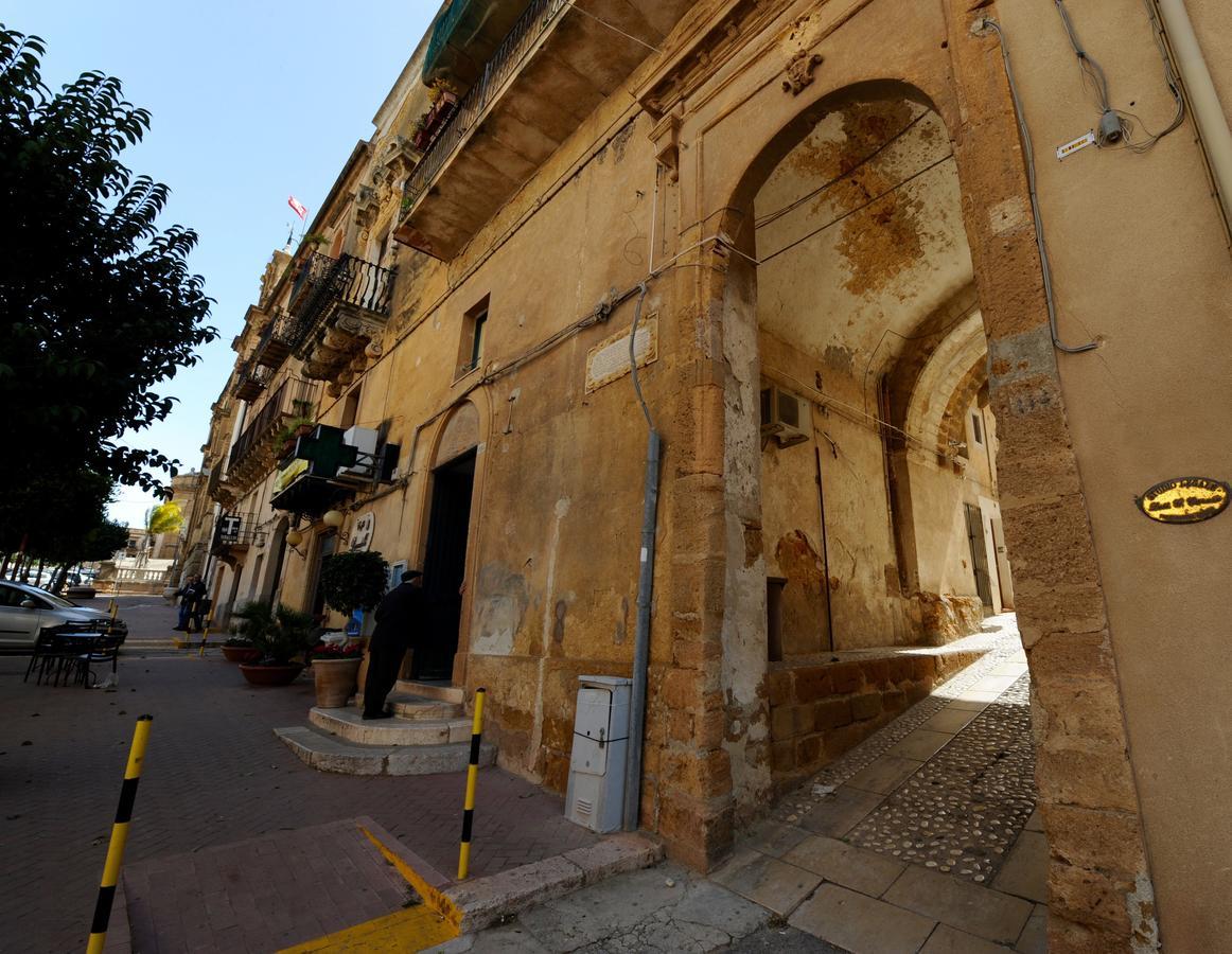 Il Cortile Del Marchese Beccadelli Bed and Breakfast Sambuca di Sicilia Exterior foto